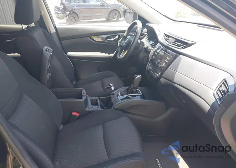 2017 Nissan Rogue Sv z USA, uszkodzony, nr VIN KNMAT2MT6HP618292